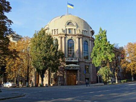 Будівля Запорізького краєзнавчого музею (колишня Земська управа). Історія Старого Олександрівська.